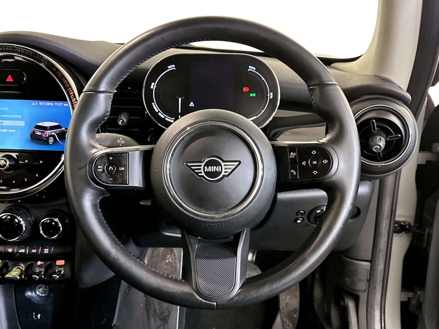 Used MINI Electric Hatch 2022 for sale - 77185928: Photo 17