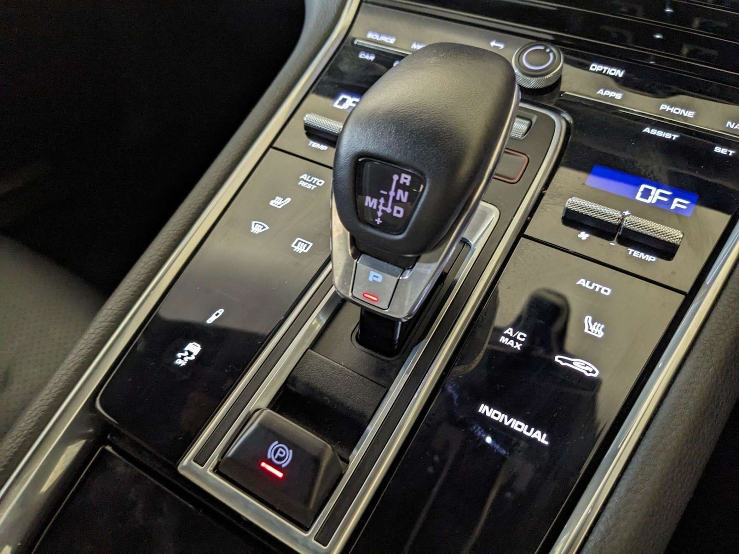 Used Porsche Panamera 2021 for sale - 77185979: Photo 30