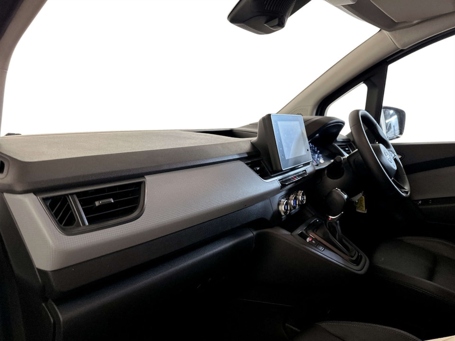 Used Nissan Other 2023 for sale - 77452534: Photo 11