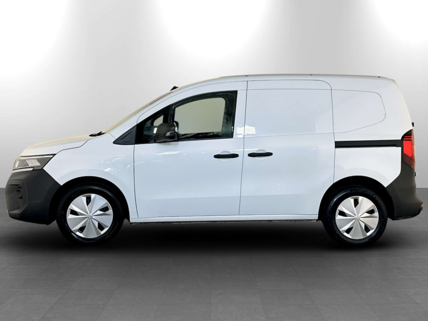 Used Nissan Other 2023 for sale - 77452534: Photo 6