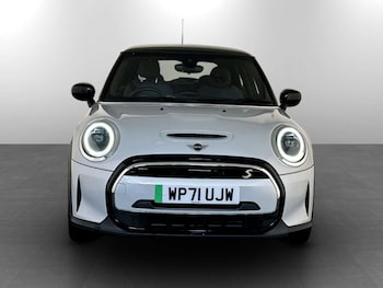 Used MINI Hatch 2021 for sale - 77449533: Photo