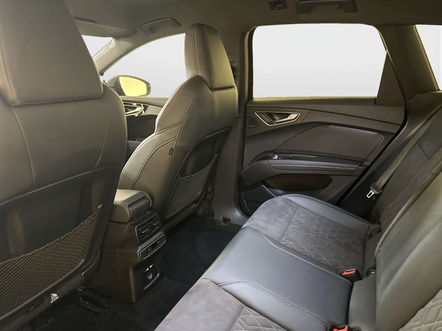 Used Audi Q4 e-tron 2022 for sale - 78091343: Photo 14