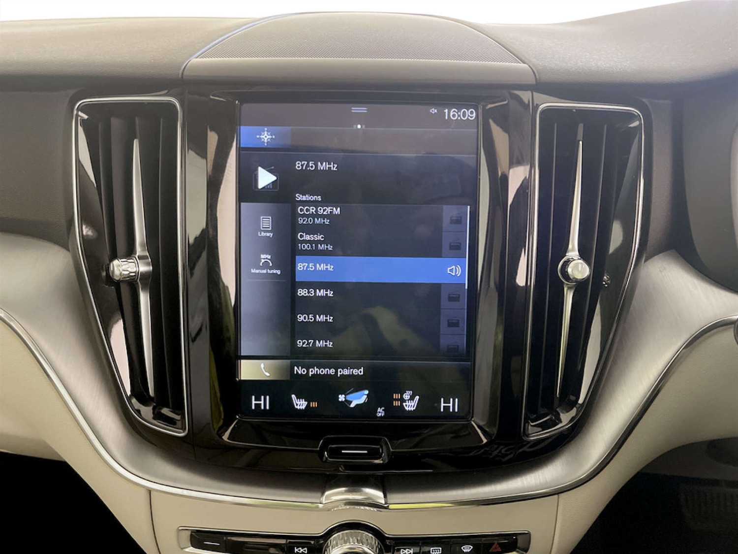 Used Volvo XC60 2018 for sale - 77617090: Photo 26