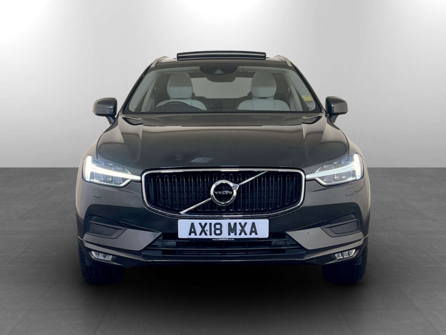 Used Volvo XC60 2018 for sale - 77617090: Photo 5