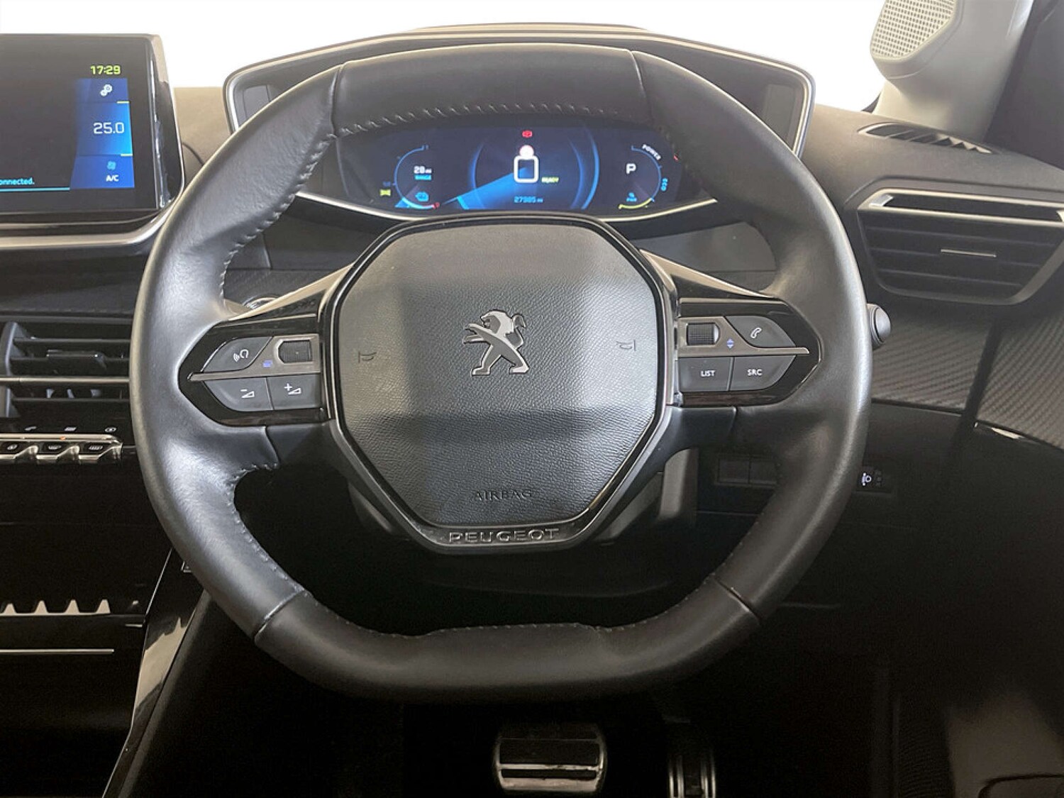 Used Peugeot 208 2022 for sale - 77667920: Photo 18