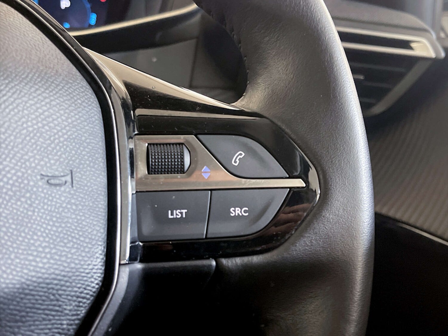 Used Peugeot 208 2022 for sale - 77667920: Photo 21