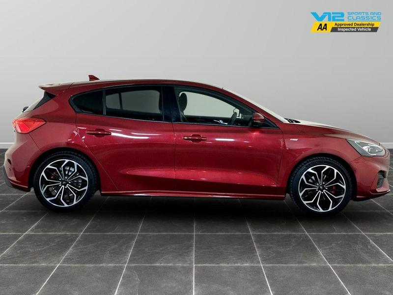 Used Ford Focus 2020 for sale - 76089652: Photo 11