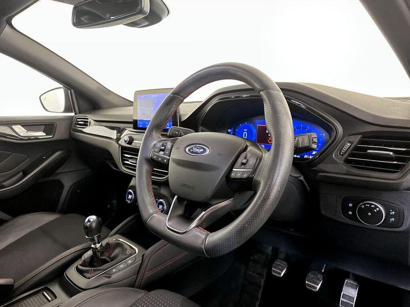 Used Ford Focus 2020 for sale - 76089652: Photo 15