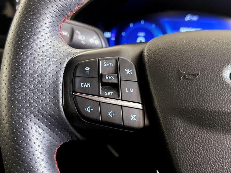 Used Ford Focus 2020 for sale - 76089652: Photo 17