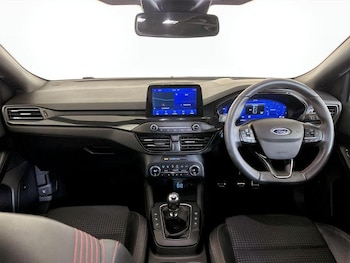 Used Ford Focus 2020 for sale - 76089652: Photo 3