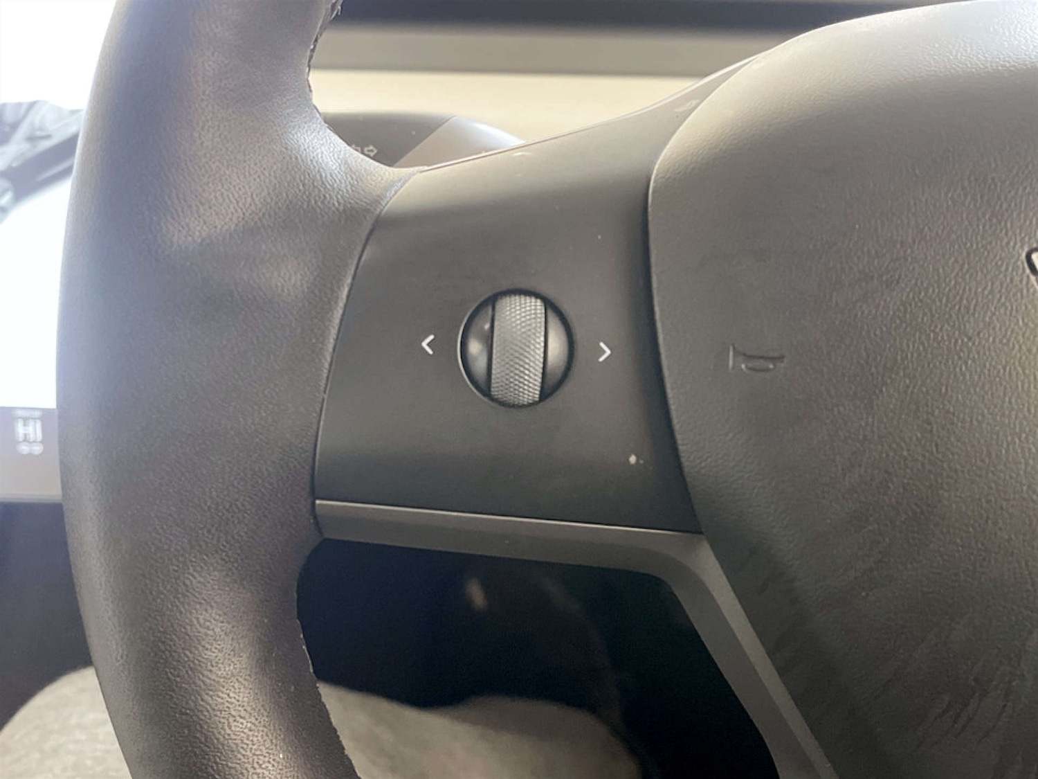 Used Tesla Model 3 2021 for sale - 77437600: Photo 17