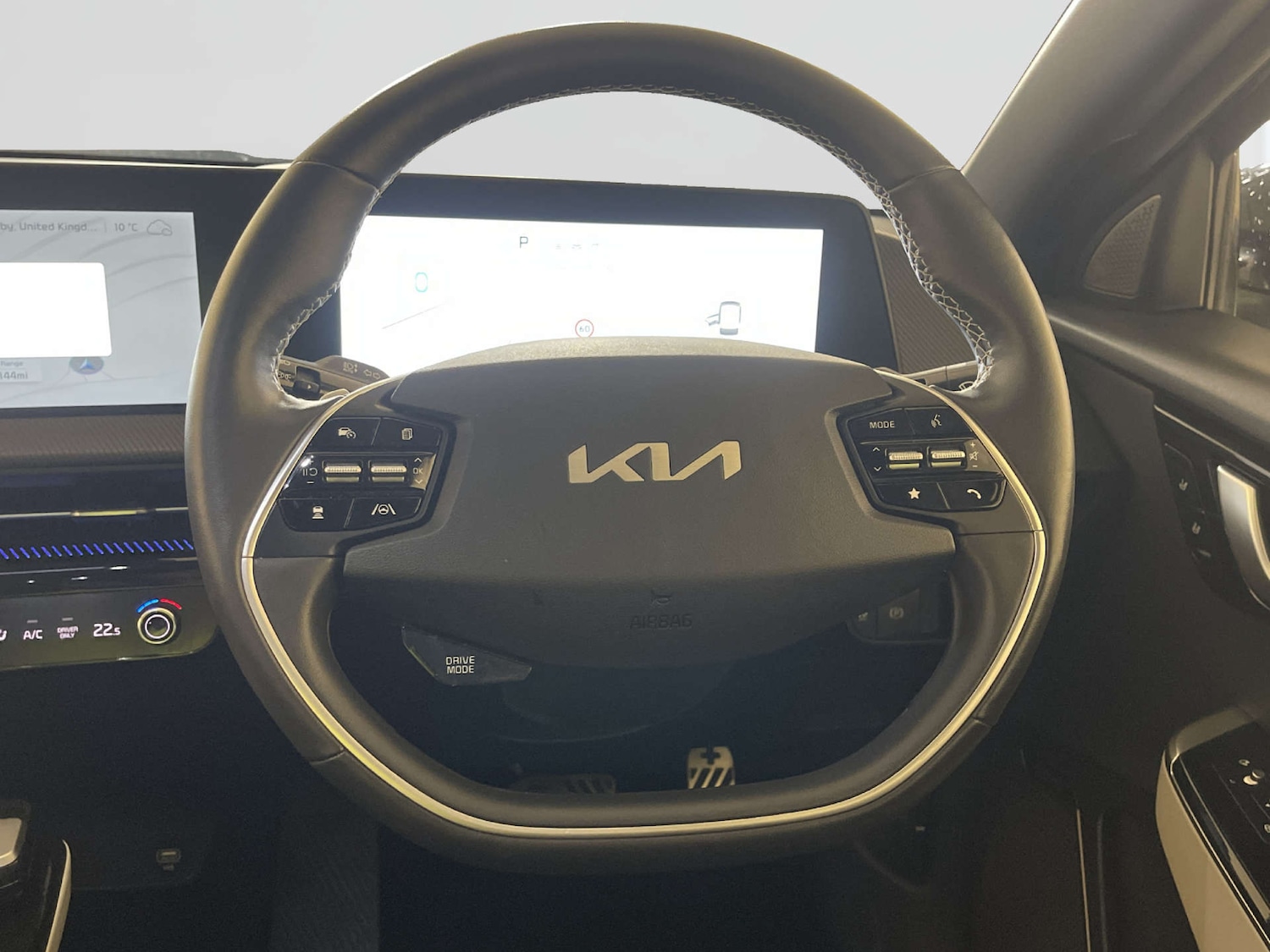 Used Kia EV6 2023 for sale - 77920678: Photo 15