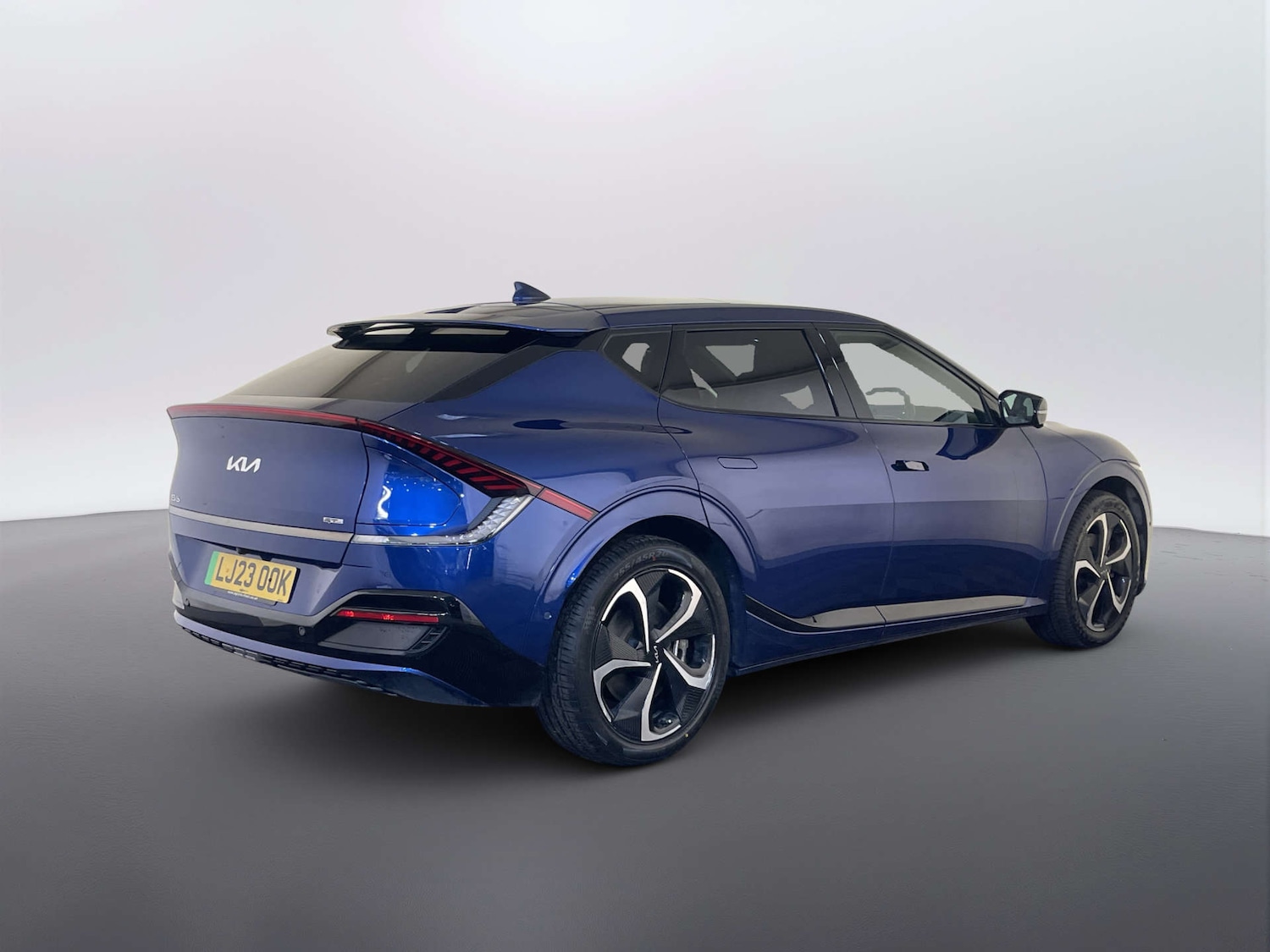 Used Kia EV6 2023 for sale - 77920678: Photo 9