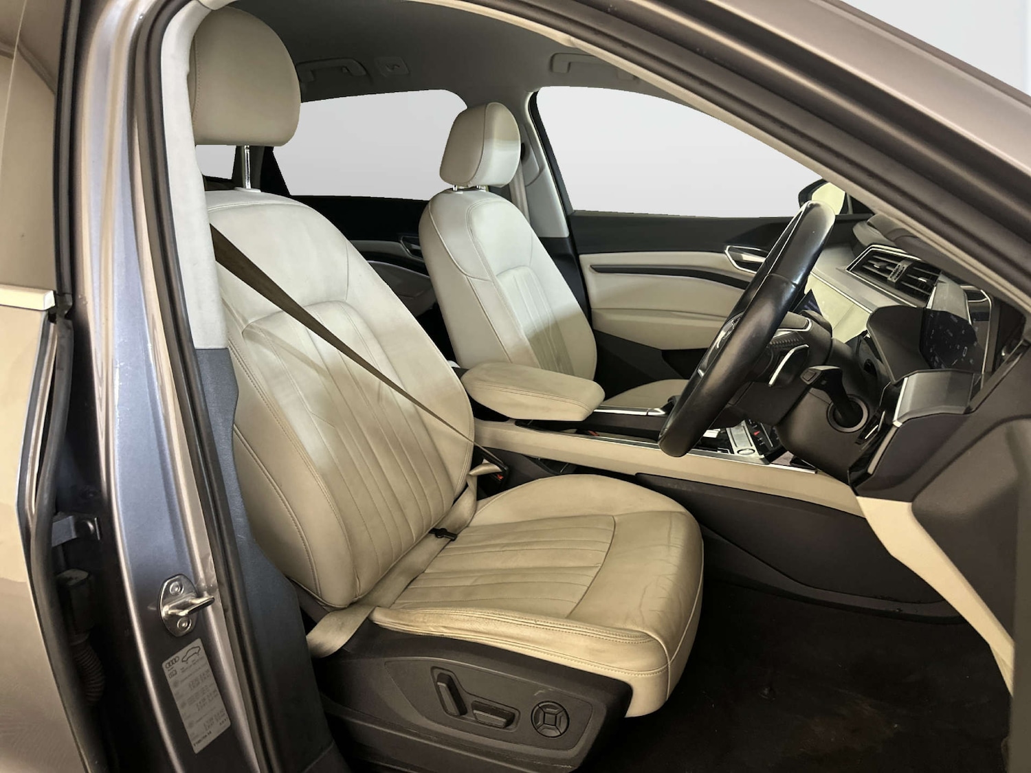 Used Audi e-tron 2019 for sale - 78066748: Photo 13