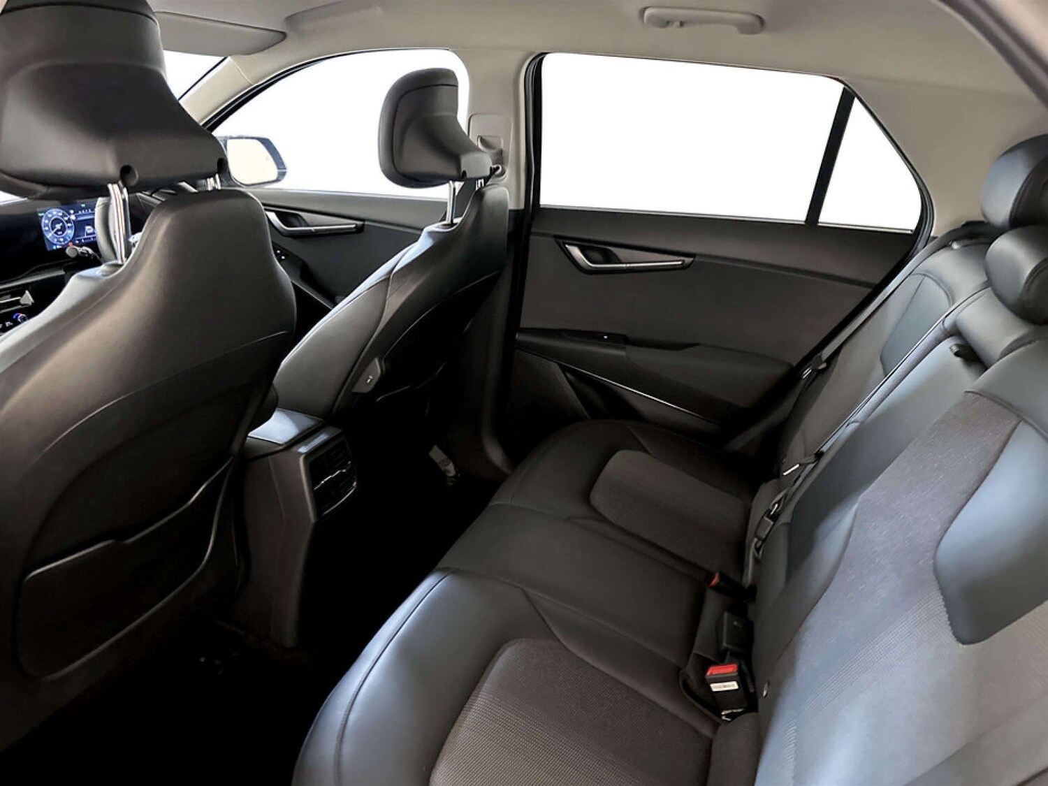 Used Kia Niro 2023 for sale - 77470047: Photo 14