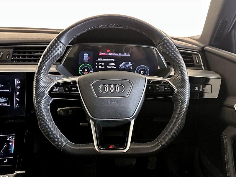 Used Audi e-tron 2021 for sale - 76452940: Photo 15