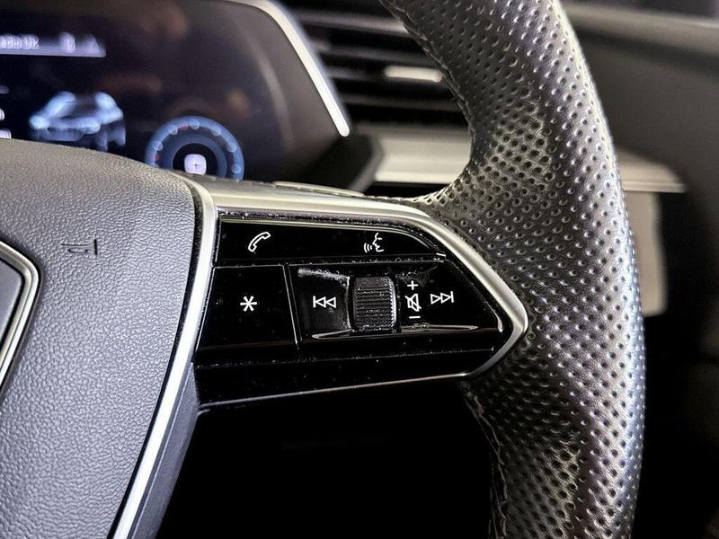 Used Audi e-tron 2021 for sale - 76452940: Photo 18