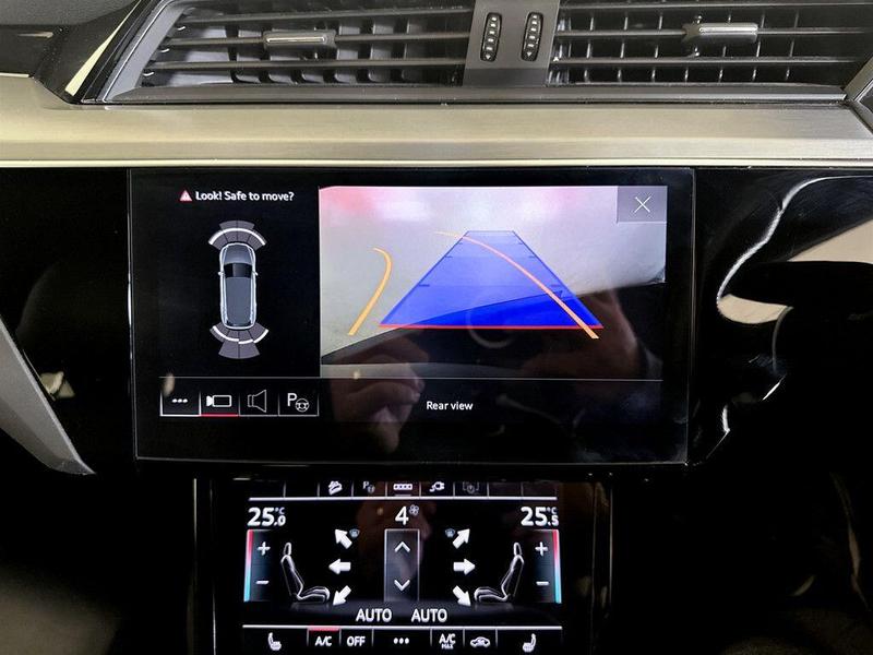 Used Audi e-tron 2021 for sale - 76452940: Photo 19
