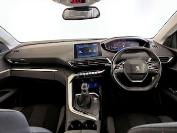 Used Peugeot 3008 2019 for sale - 76979484: Photo