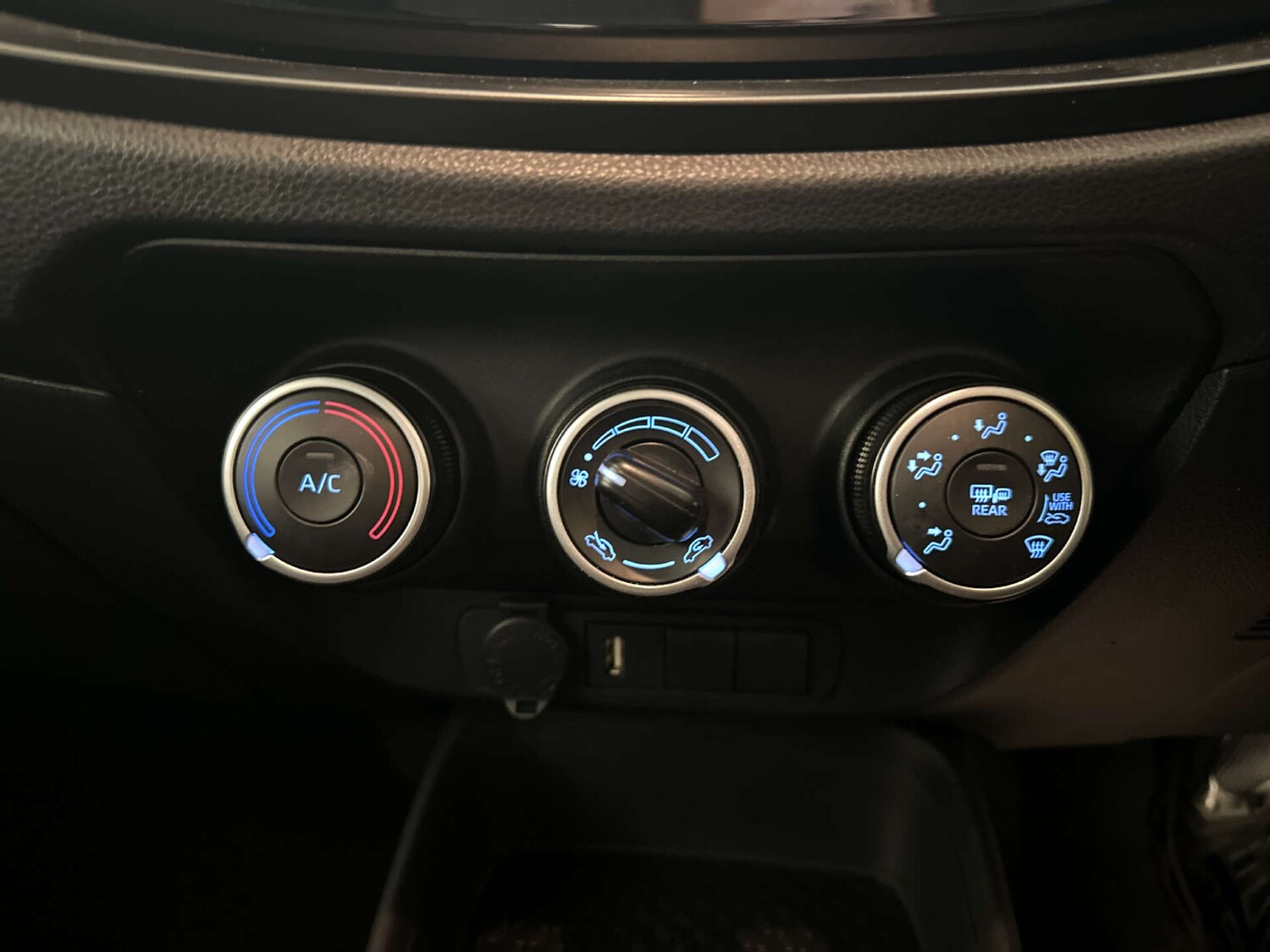 Used Toyota Aygo X 2023 for sale - 78150110: Photo 23