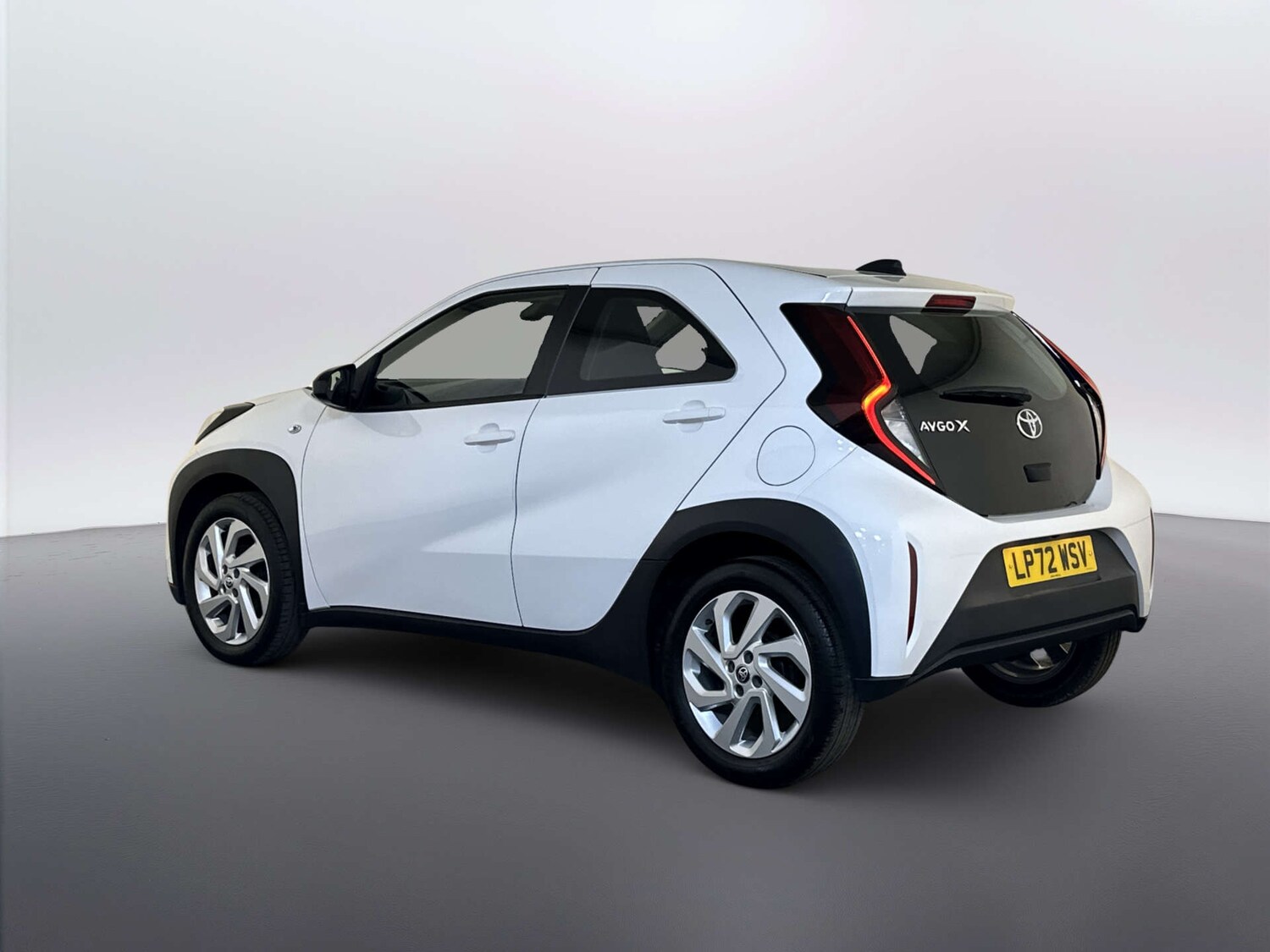 Used Toyota Aygo X 2023 for sale - 78150110: Photo 8