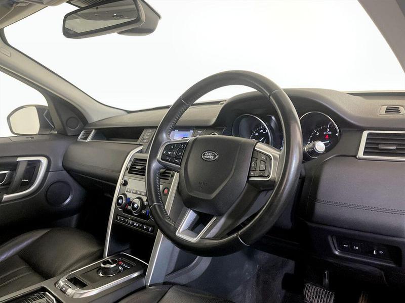 Used Land Rover Discovery Sport 2018 for sale - 76545296: Photo 17