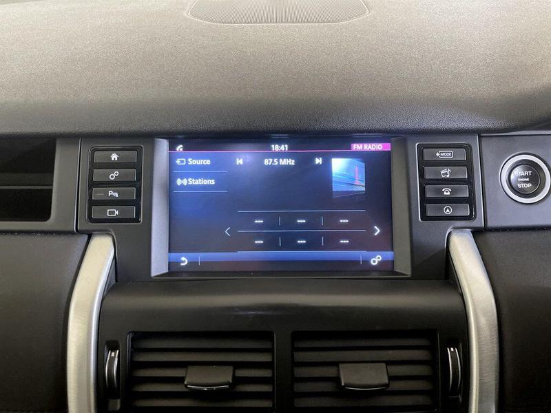 Used Land Rover Discovery Sport 2018 for sale - 76545296: Photo 22