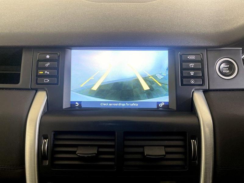 Used Land Rover Discovery Sport 2018 for sale - 76545296: Photo 23