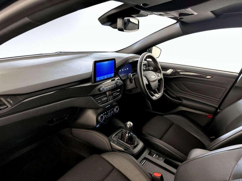 Used Ford Focus 2022 for sale - 76825908: Photo 12