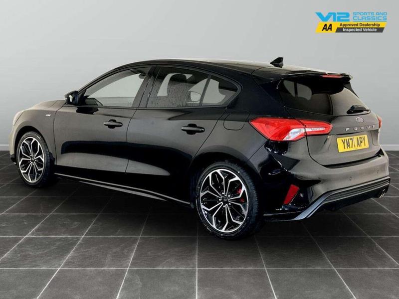 Used Ford Focus 2022 for sale - 76825908: Photo 8