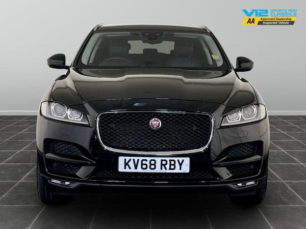 Used Jaguar F-Pace 2018 for sale - 76296748: Photo 5