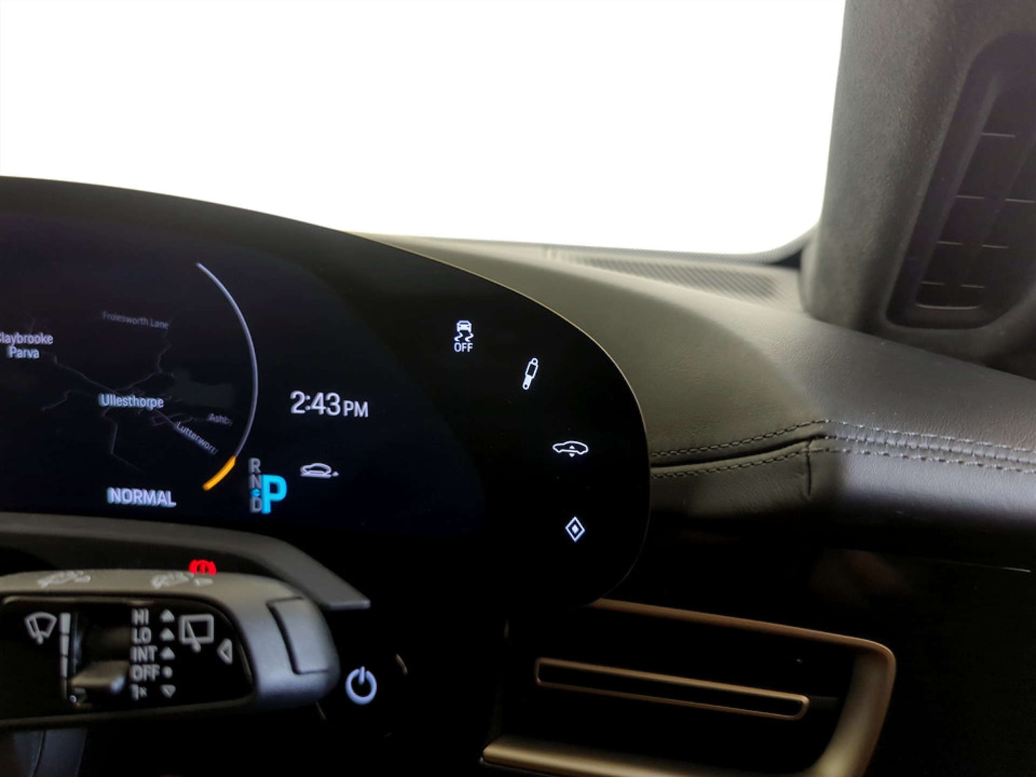 Used Porsche Taycan 2022 for sale - 77185962: Photo 21