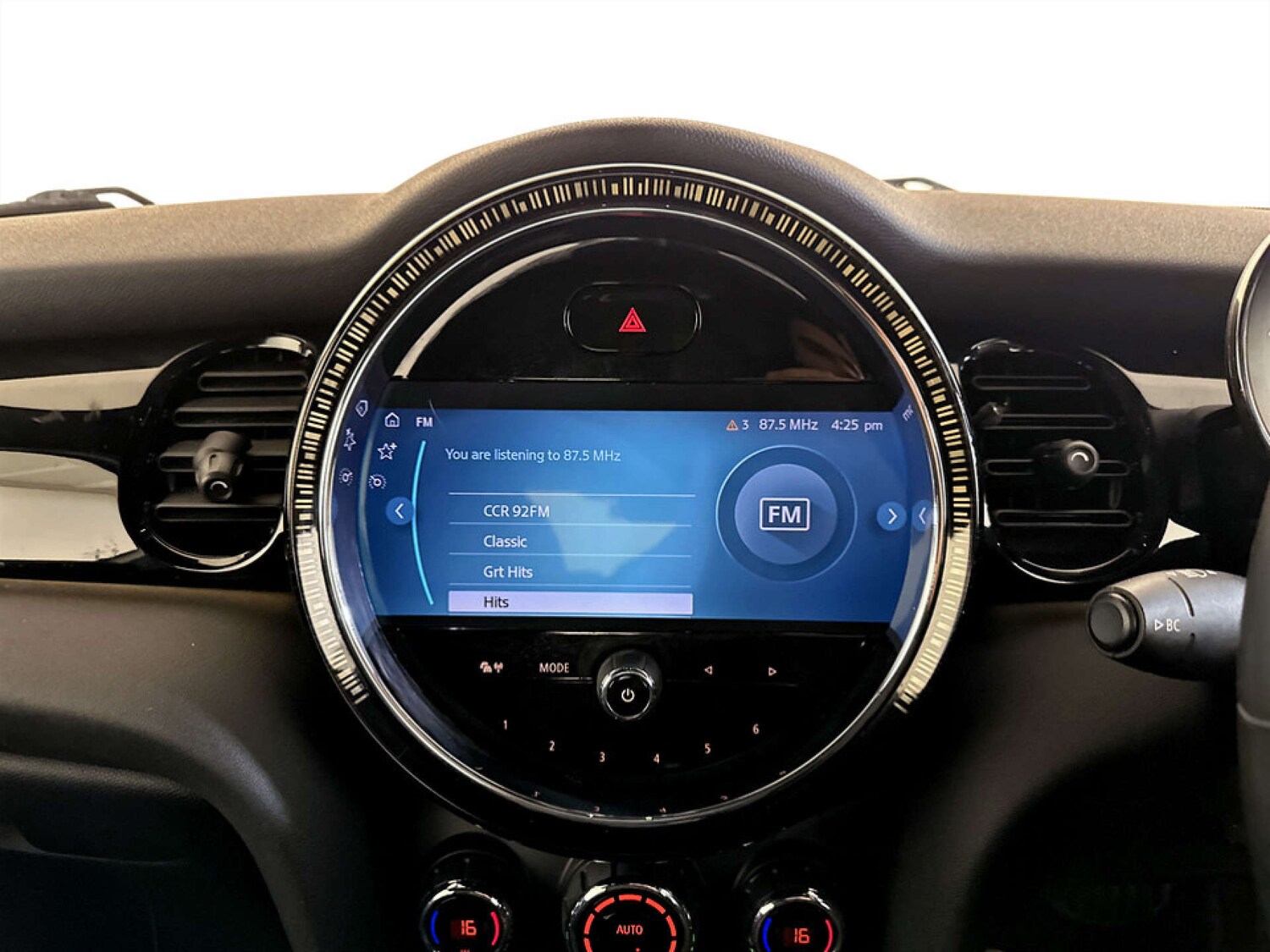 Used MINI Hatch 2021 for sale - 77667935: Photo 24