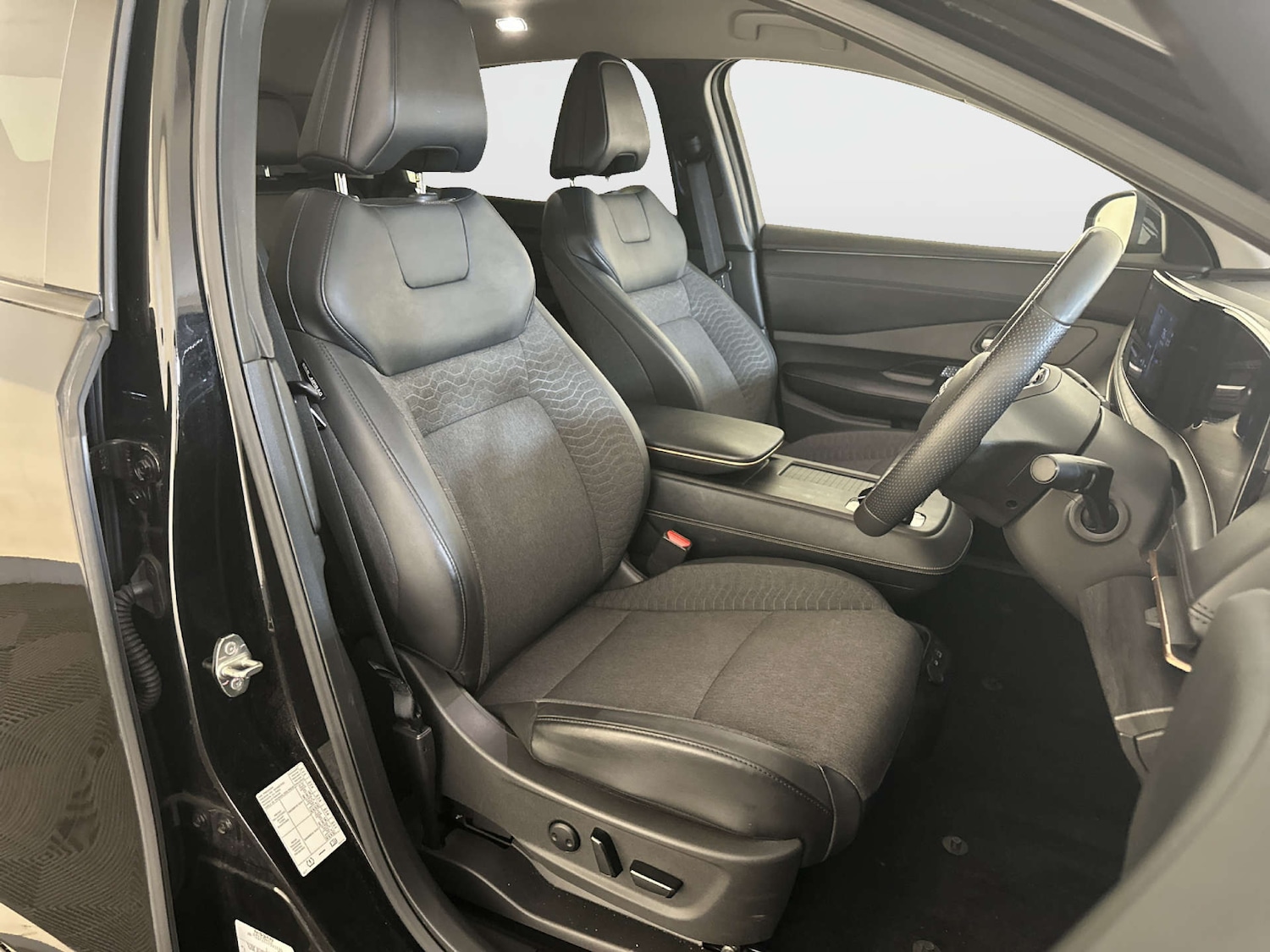 Used Nissan ARIYA 2022 for sale - 78175629: Photo 14