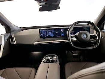 Used BMW iX 2023 for sale - 77584022: Photo