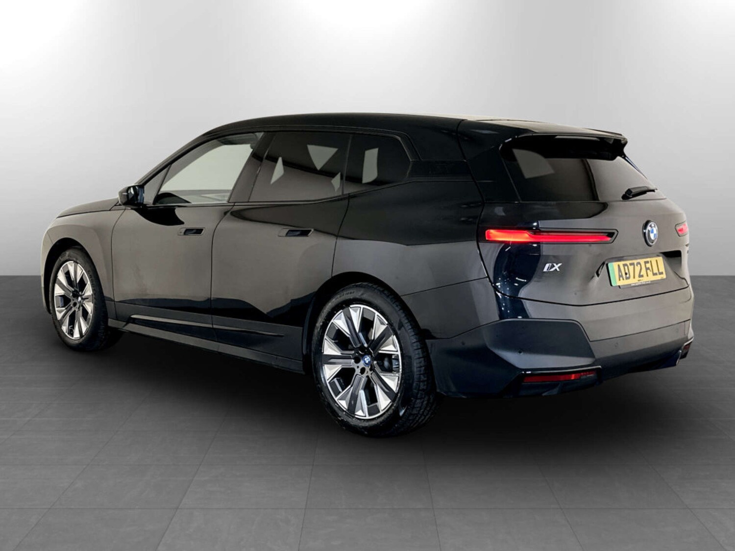 Used BMW iX 2023 for sale - 77584022: Photo 8