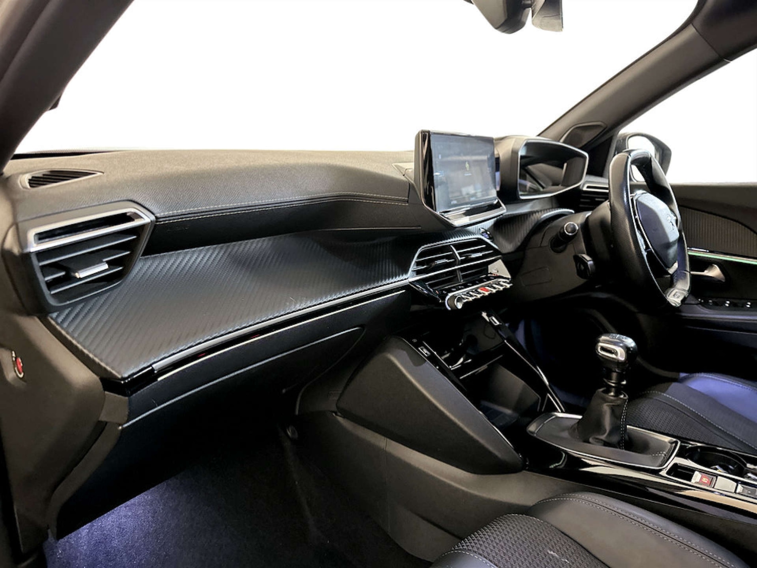 Used Peugeot 2008 2022 for sale - 77185909: Photo 12