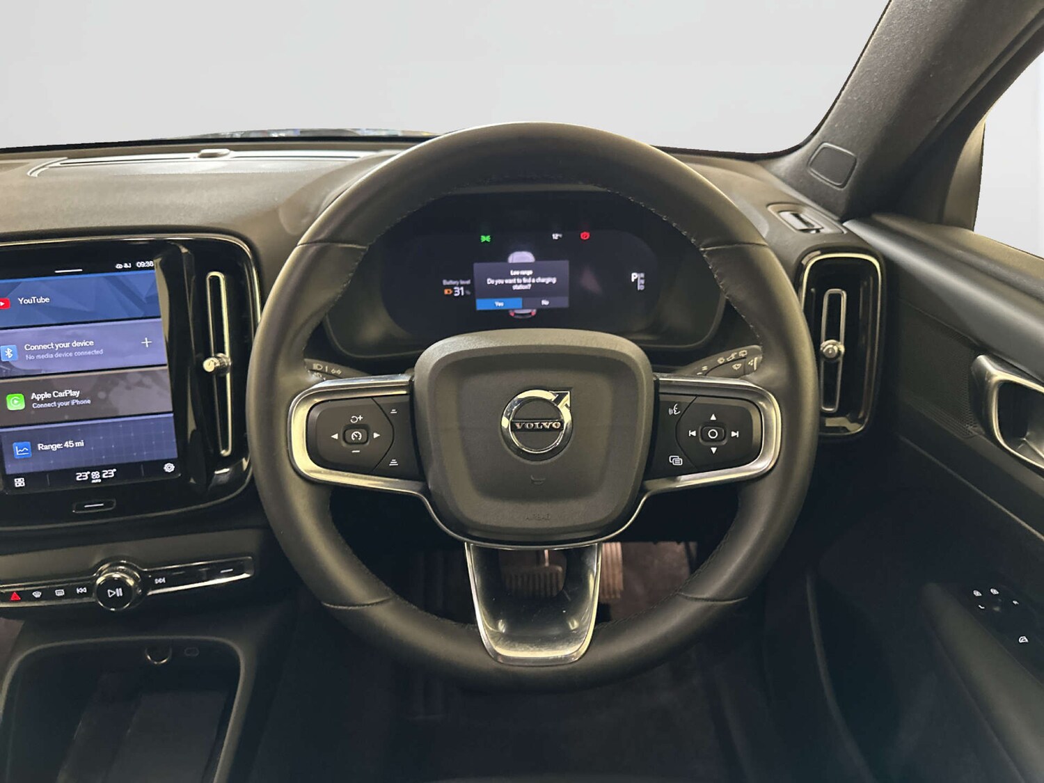 Used Volvo XC40 2023 for sale - 78175636: Photo 16