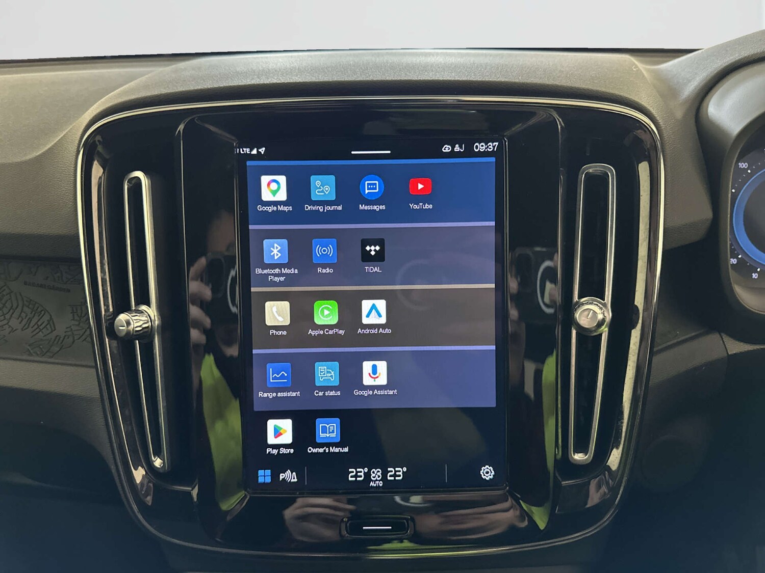 Used Volvo XC40 2023 for sale - 78175636: Photo 22