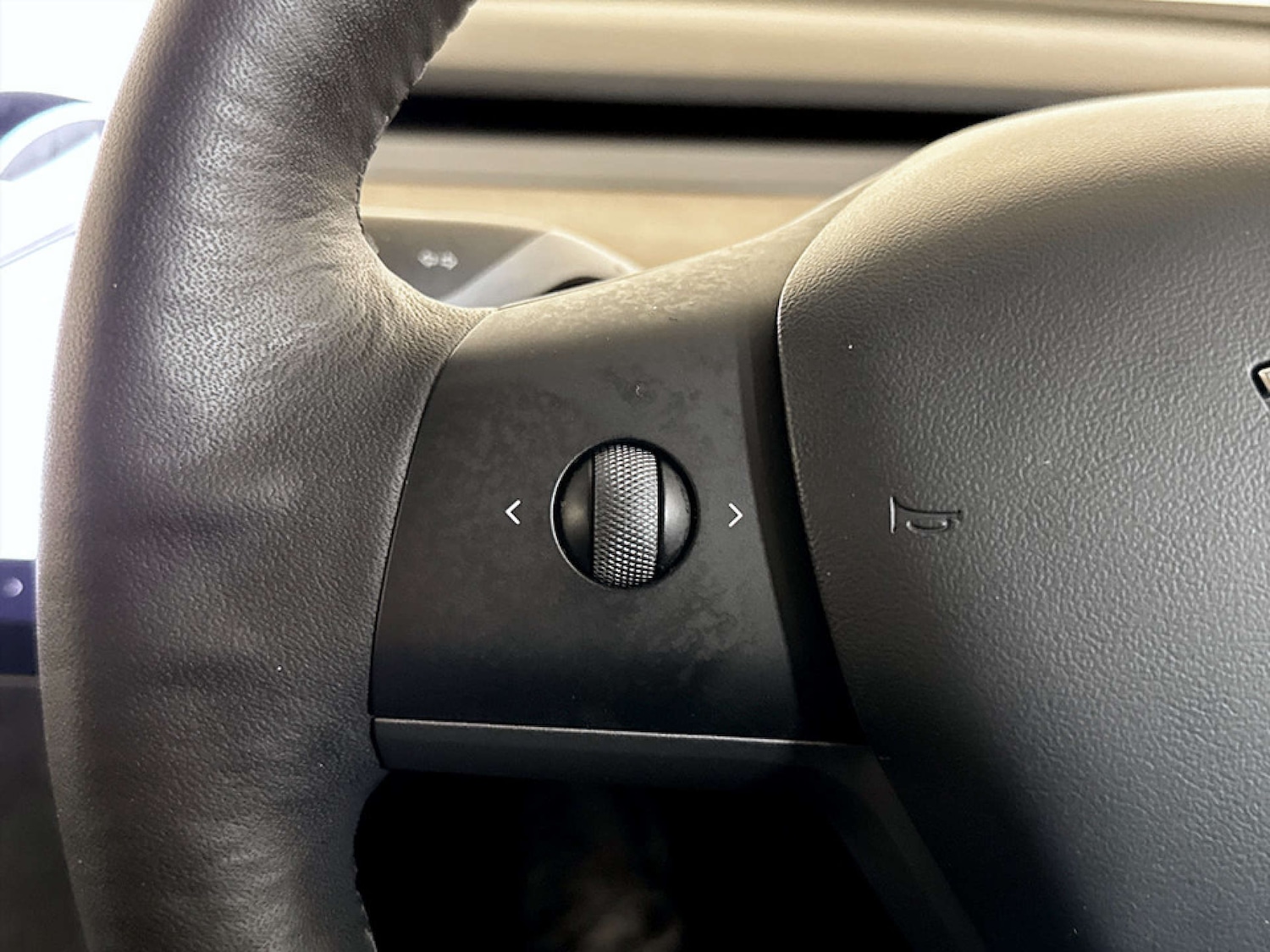 Used Tesla Model 3 2021 for sale - 77667814: Photo 16