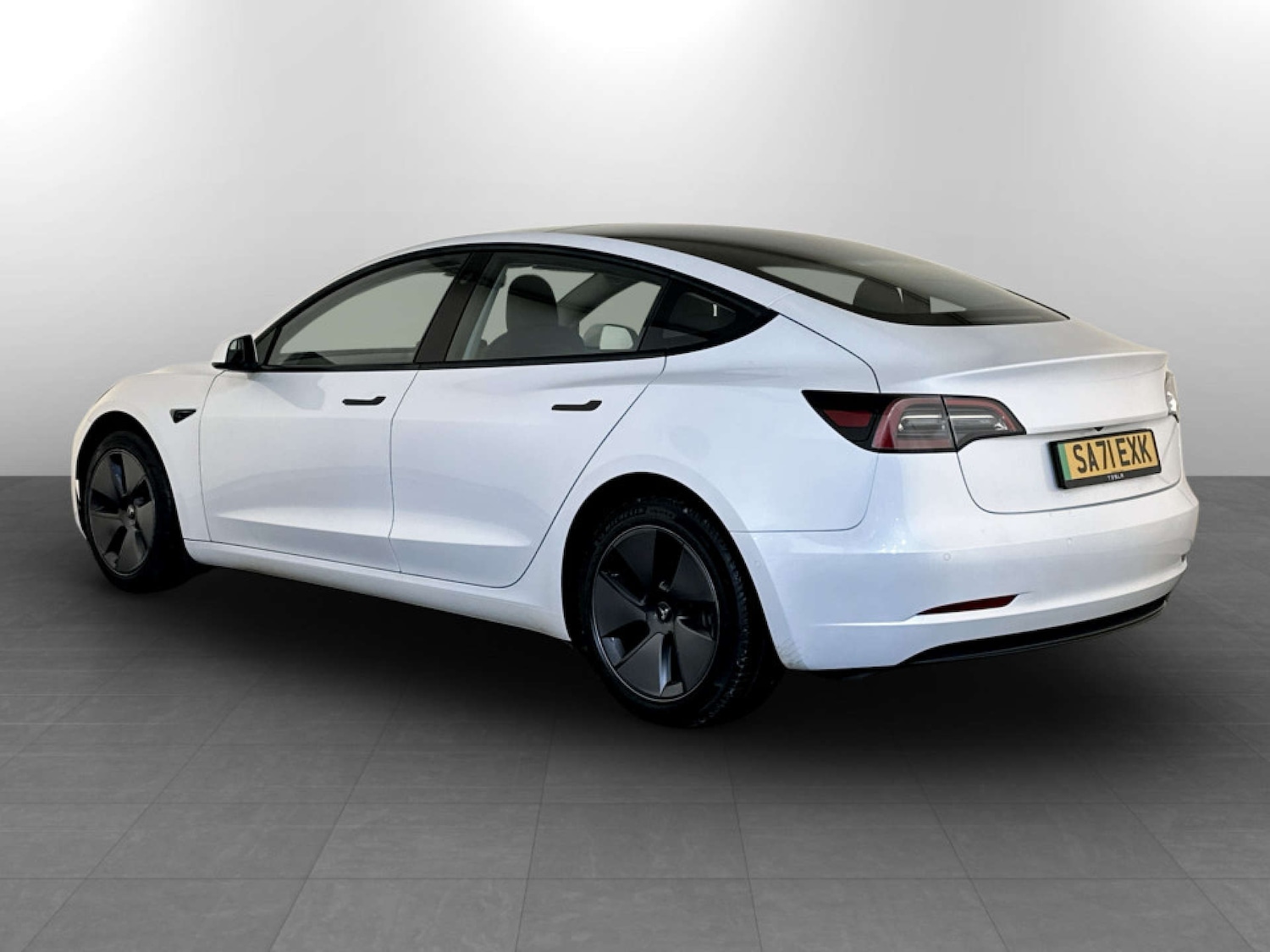 Used Tesla Model 3 2021 for sale - 77667814: Photo 7