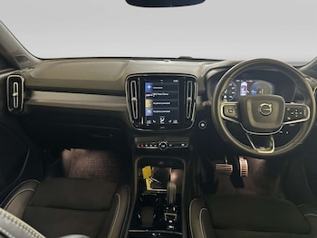 Used Volvo XC40 2020 for sale - 79155726: Photo