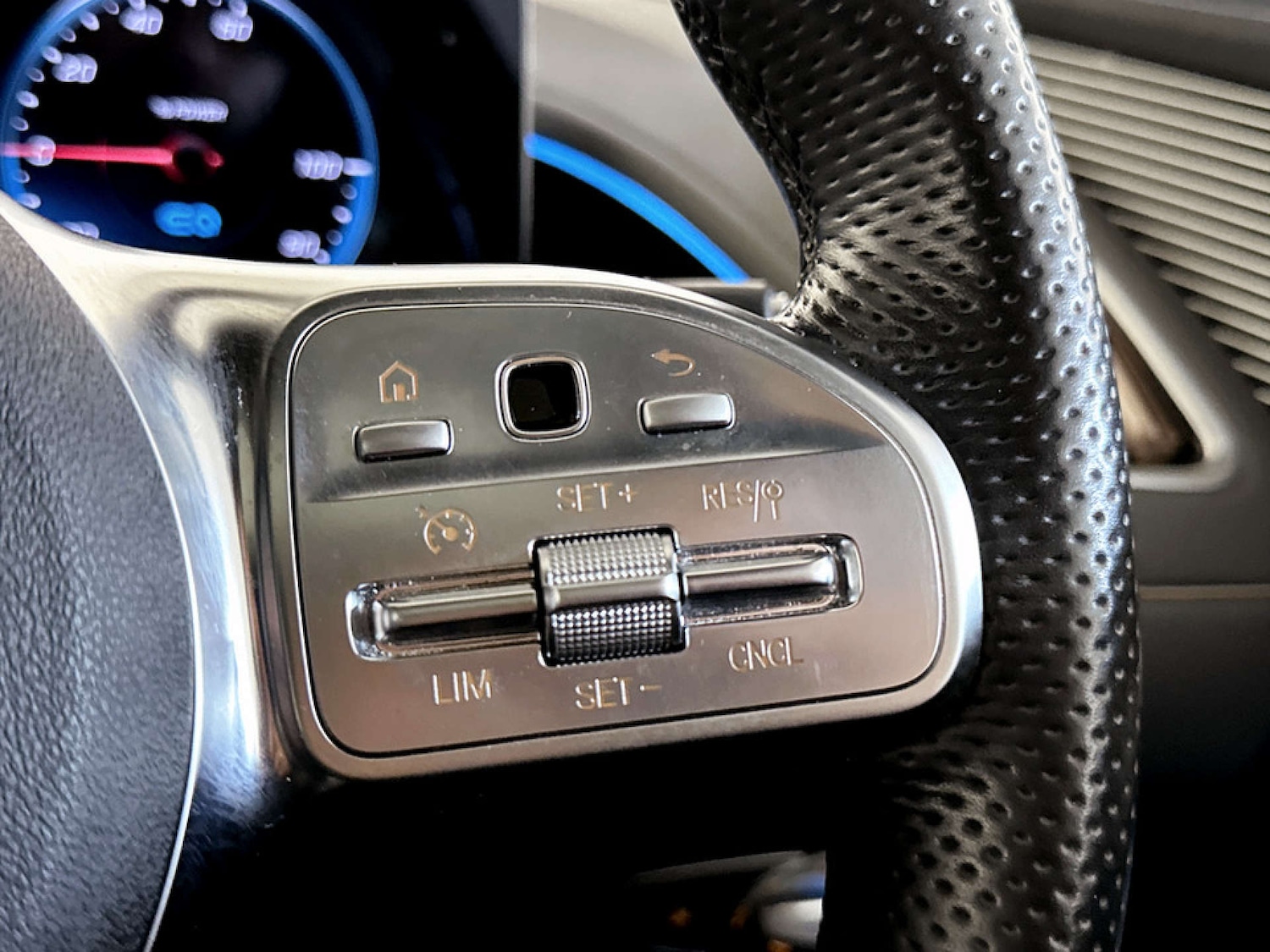 Used Mercedes-Benz EQC 2021 for sale - 77494239: Photo 19