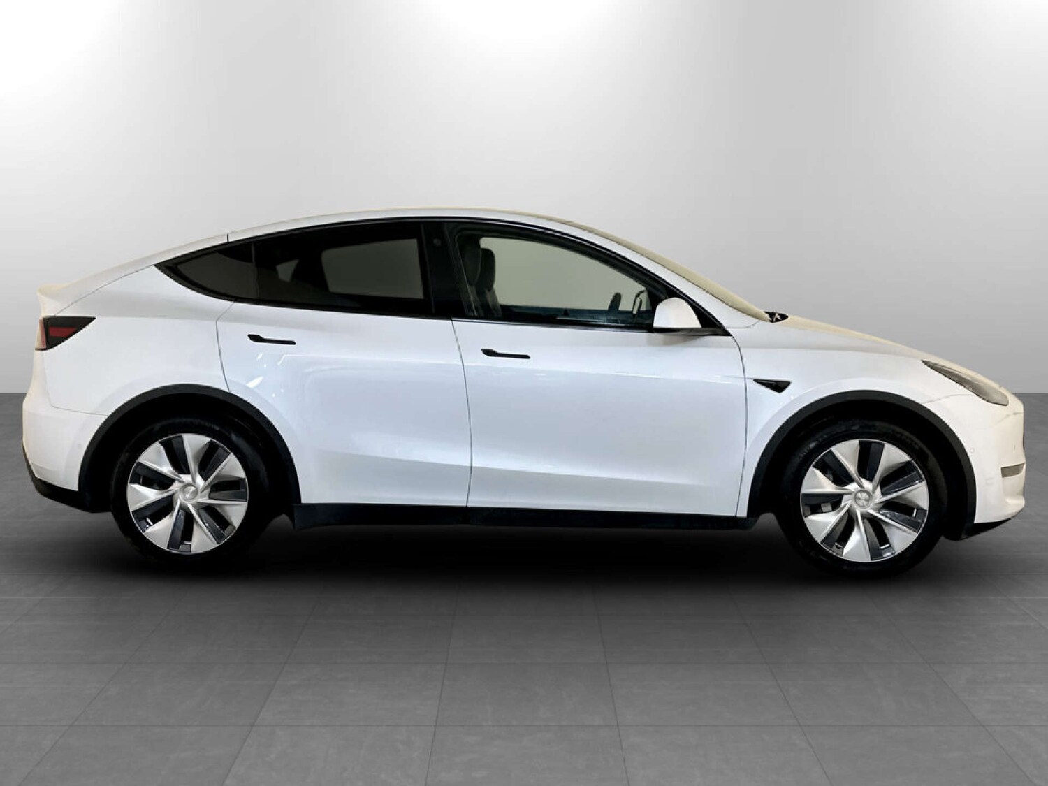 Used Tesla Model Y 2022 for sale - 77437578: Photo 11