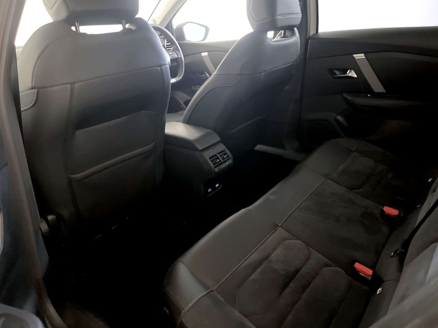 Used Citroen C4 2023 for sale - 77185882: Photo 14