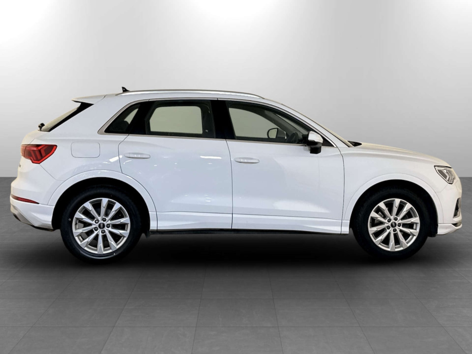 Used Audi Q3 2022 for sale - 77667919: Photo 11