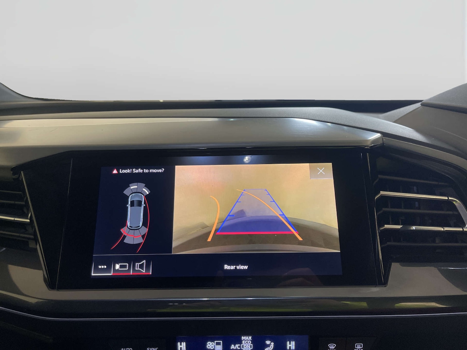 Used Audi Q4 e-tron 2022 for sale - 77920676: Photo 20