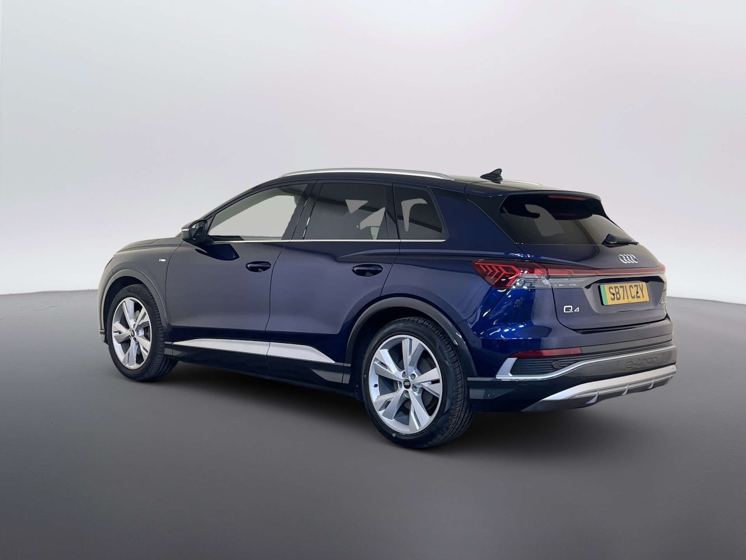 Used Audi Q4 e-tron 2022 for sale - 77920676: Photo 8