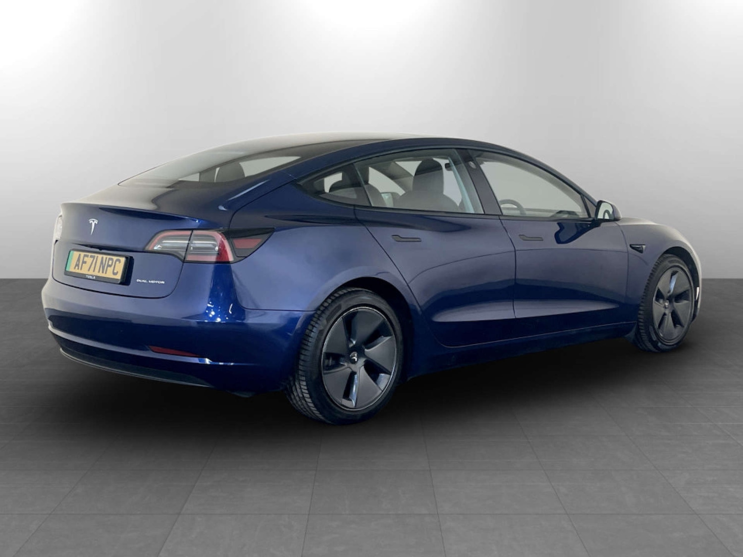 Used Tesla Model 3 2021 for sale - 77434636: Photo 9