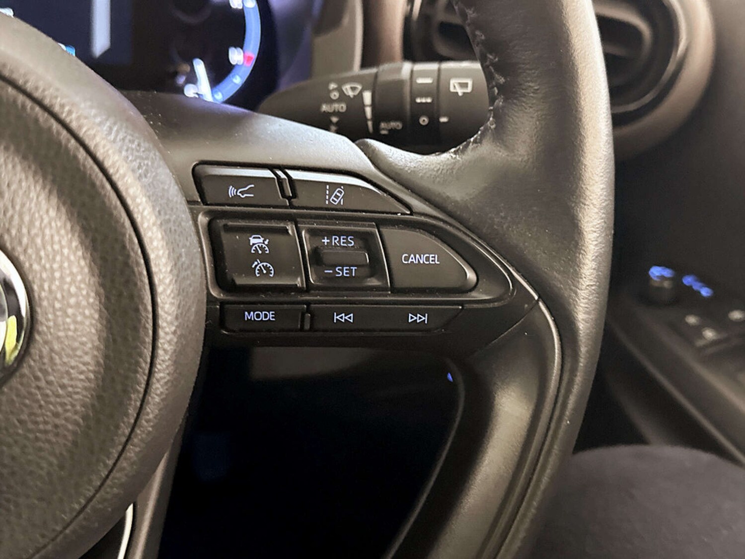 Used Toyota Yaris Cross 2023 for sale - 77571287: Photo 19